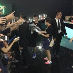 独家爆料cj美女 快手抖音网红爆料网站,CJ美女网红快手抖音幕后爆料，真相令人震惊！